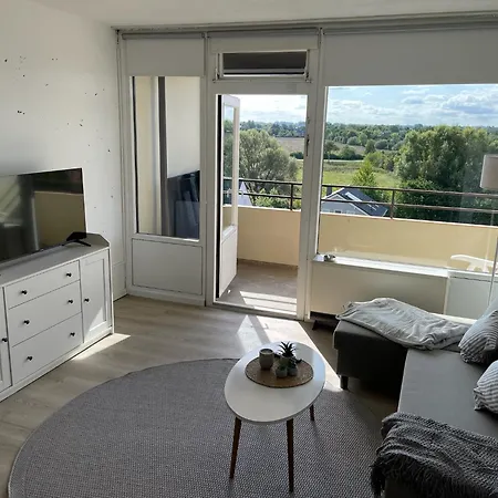 Seebrise Apartment *